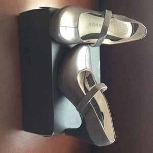 Women’s Shoes